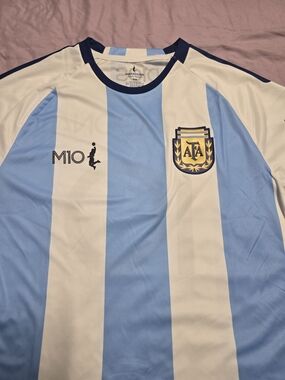 Argentina AFA Soccer Jersey with M10 Logo - Sky Blue & White